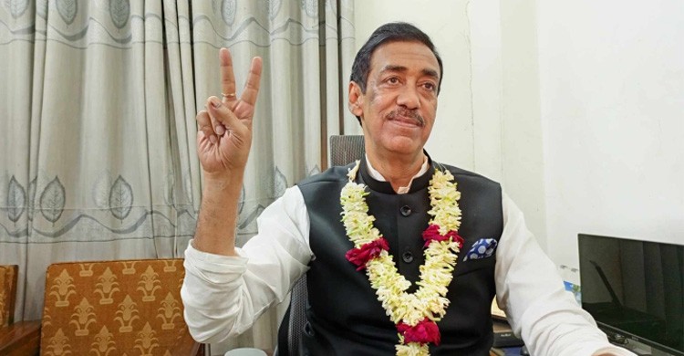 দেশে ফিরছেন শামীম ওসমান, জানালেন স্ত্রী