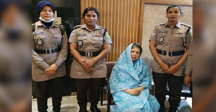 ভোররাতে ধানমন্ডি থেকে সাবেক স্পিকার শিরীন শারমিন চৌধুরী আটক