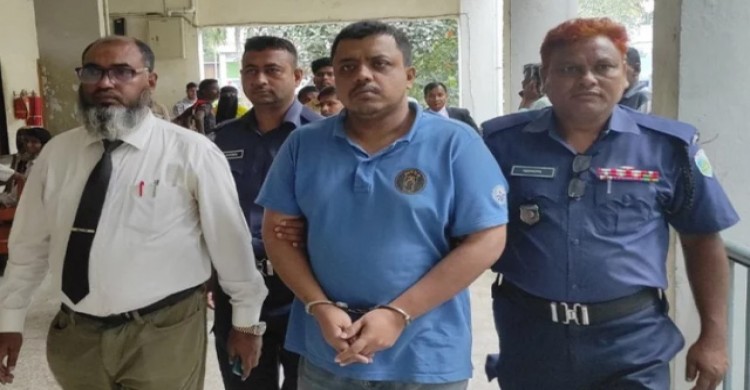 পরীক্ষা চলাকালে মেডিকেল শিক্ষার্থীর পায়ে গুলি, প্রভাষকের ২১ বছর কারাদণ্ড