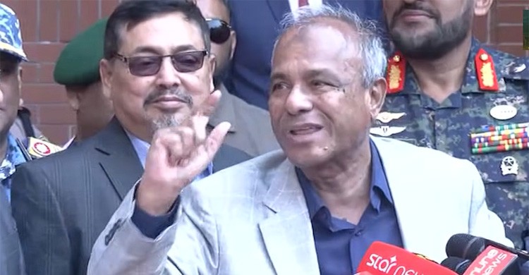 সিসি ক্যামেরা থাকবে, নির্বাচনে অনিয়ম করে কেউ পার পাবে না: স্বরাষ্ট্র উপদেষ্টা