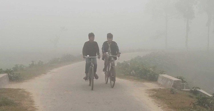 পঞ্চগড়ে শুরু হয়েছে শীতের আমেজ, তাপমাত্রা নেমে ১২ ডিগ্রিতে