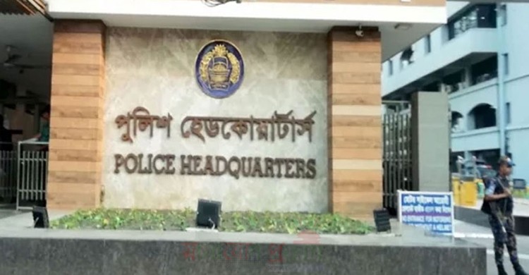 লুণ্ঠিত অস্ত্র-গুলির তথ্য দিলেই পুরস্কার: এলএমজি ৫ লাখ, গুলির প্রতি ৫০০ টাকা