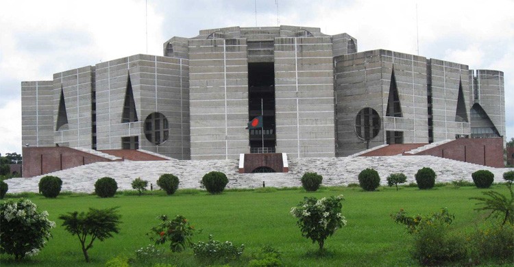 বঙ্গভবনে নয়, সংসদ ভবনের দক্ষিণ প্লাজায় হবে নতুন মন্ত্রিসভার শপথ