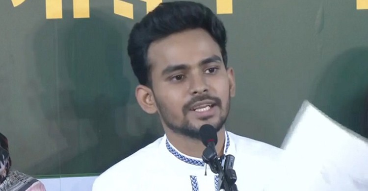 নিজের ও পরিবারের সদস্যদের ব্যাংক হিসাব প্রকাশ করলেন আসিফ মাহমুদ