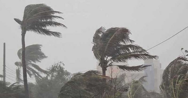 রাত ১টার মধ্যে ৯ অঞ্চলে ৮০ কিমি বেগে ঝড়ের আশঙ্কা
